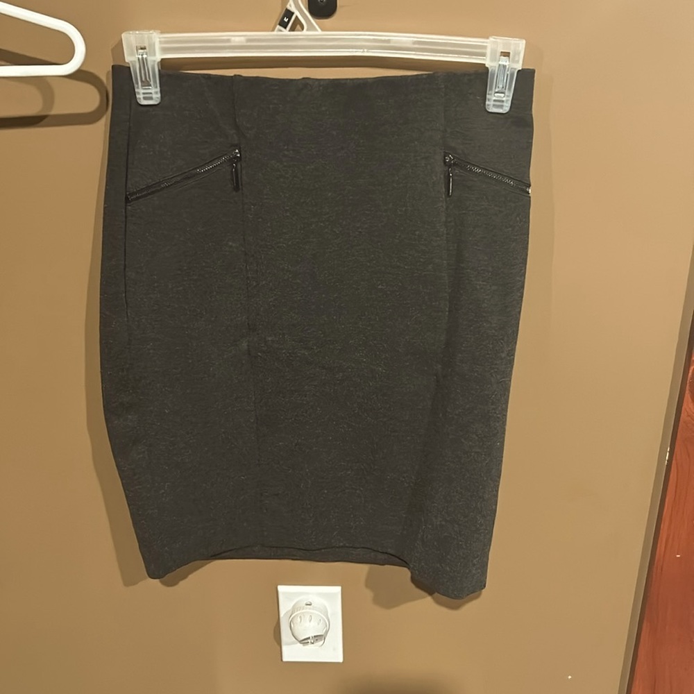 Alfani stretch skirt. Size 8